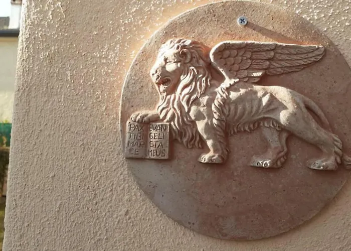 I 4 Elementi Διαμέρισμα *